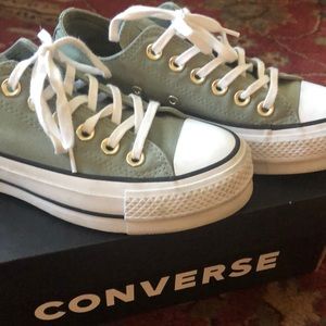 EUC Converse Platform All Star Lift Low Jade Stone